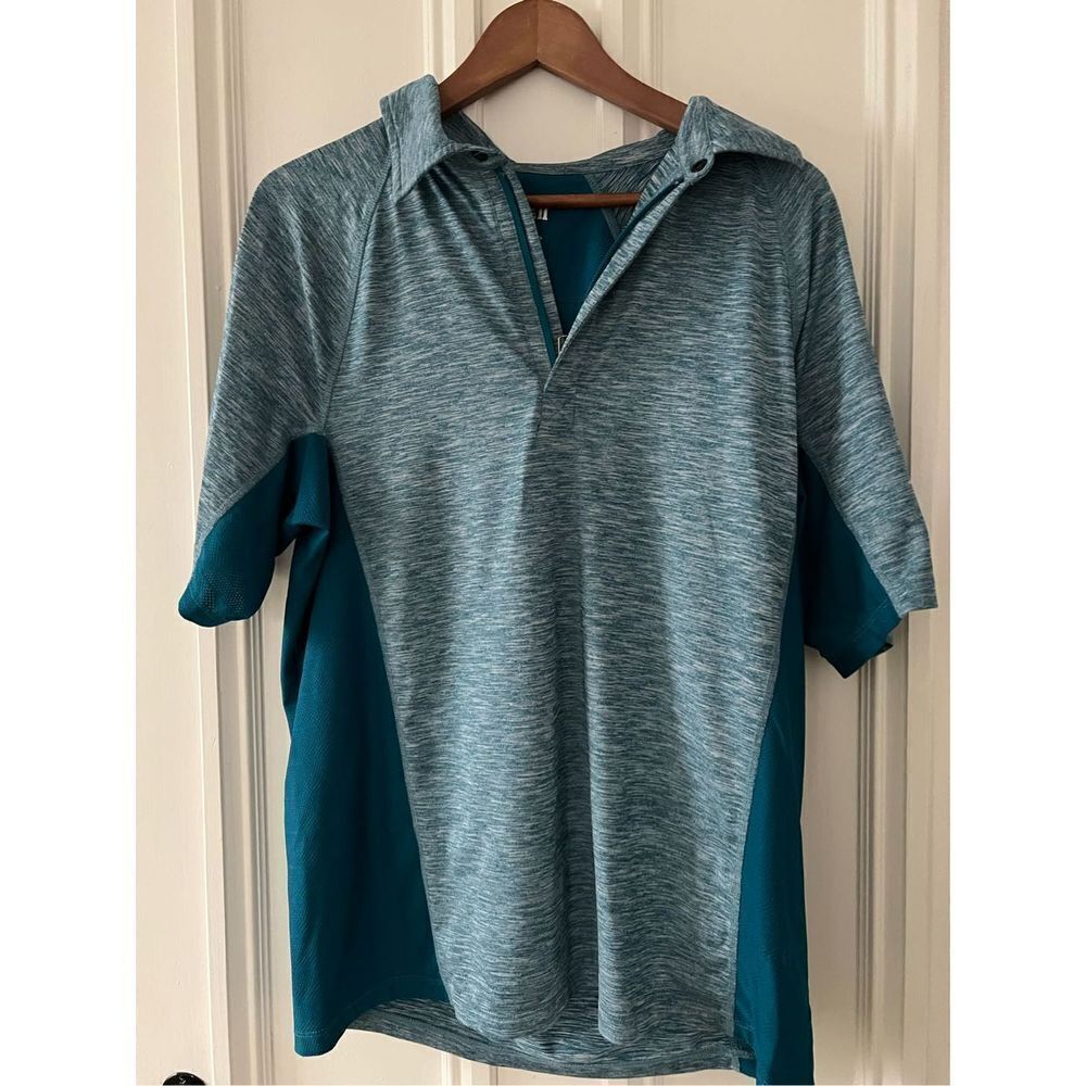 Duluth trading Company men’s turquoise heather collared golf shirt with zipper